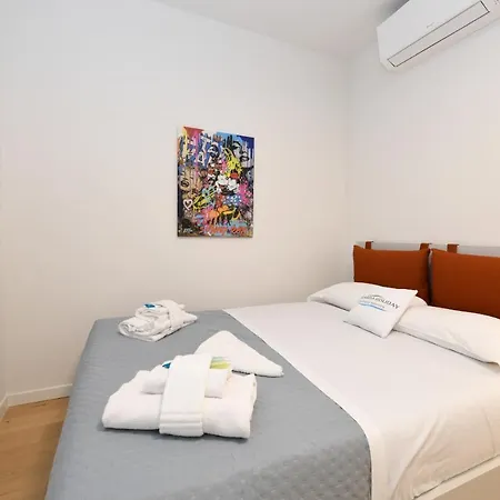 Mgh Luxury - Celeste デセンツァーノ・デル・ガルダ