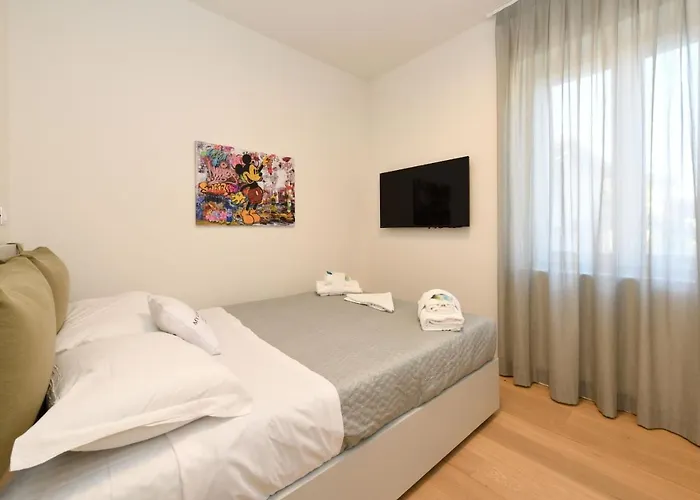 Mgh Luxury - Celeste